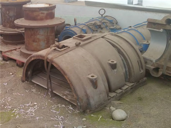 Canadian Allis Chalmers 8' X 10' (2.4m X 3m) Ball Mill With 400 Hp Motor)